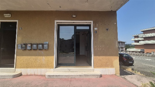 Foto Negozio a Rivergaro Centro di 48 m² con 1 locali in vendita