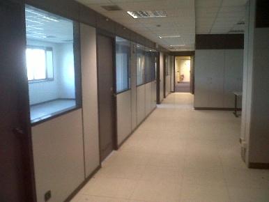 Foto Ufficio in via Emilia, Tavazzano con Villavesco di 950 m² in affitto