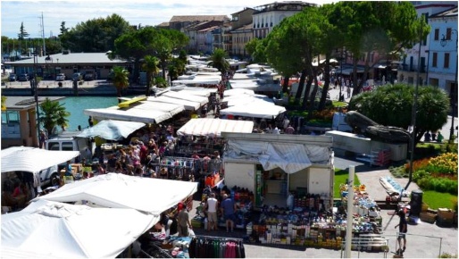 Foto Attività commerciale a Cecina Cecina Centro di 20 m² in vendita