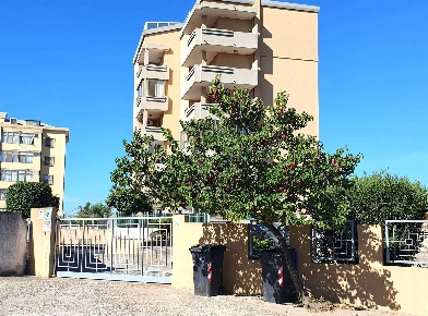 Foto Magazzino in Via Mozart 8, Quartu Sant'Elena Quartu di 380 m²