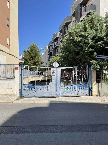 Foto Magazzino a Canosa di Puglia Centro di 310 m² in vendita