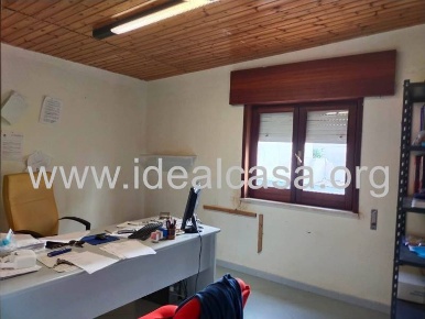 Foto Attività commerciale a Mazara del Vallo Via Salemi, Ospedale di 200 m²