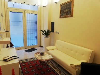 Foto Negozio a Empoli Serravalle - Tinaia di 38 m² con 2 locali in vendita