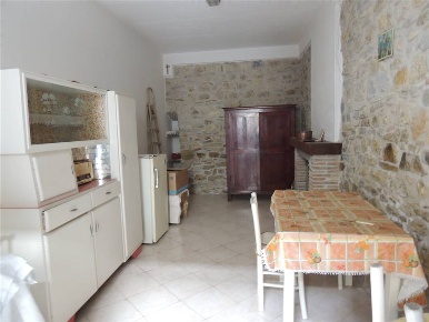 Foto Magazzino a Monte Romano di 20 m² con 1 locali in vendita