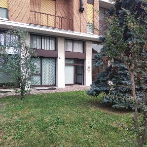 Foto Ufficio in Via Mazzini, Agrate Brianza Centro di 60 m² con 2 locali