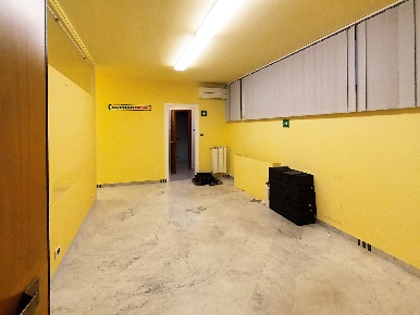 Foto Ufficio a Firenze Villamagna  - Albereta di 80 m² con 4 locali