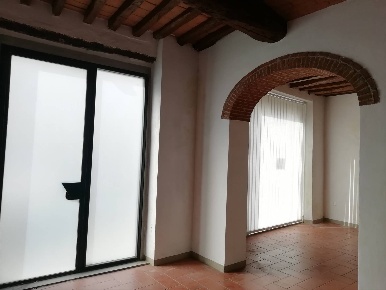 Foto Negozio a Borgo San Lorenzo Centro di 60 m² con 2 locali in vendita