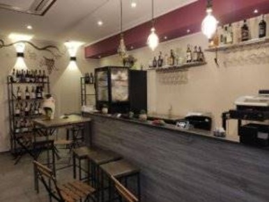 Foto Attività commerciale a Napoli Chiaia di 80 m² con 1 locali in affitto
