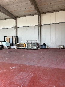 Foto Laboratorio a Gossolengo Settima di 280 m² con 4 locali in vendita
