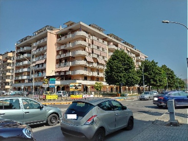 Foto Negozio in VIA BOCCARDO, Santa Maria Capua Vetere di 50 m² in vendita