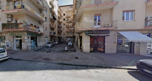 Foto Negozio in Via Trento 191, Salerno Mercatello - Mariconda di 27 m²