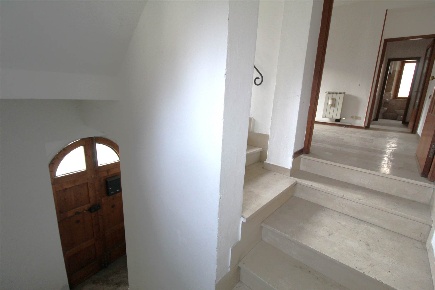 Foto Ufficio a Colle di Val d'Elsa Abbadia, Campolungo di 120 m² in vendita