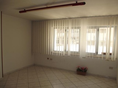 Foto Ufficio in Via Mazzini, Marsala Centro Urbano di 70 m² con 2 locali