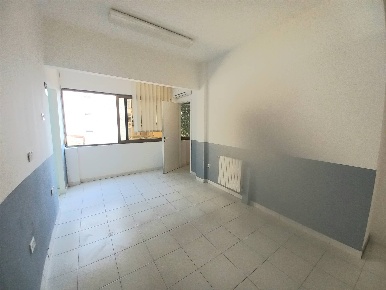 Foto Ufficio a Livorno Attias - Marconi di 60 m² con 3 locali in affitto