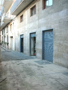 Foto Locale commerciale in VICO ANTONINO 17, Canosa di Puglia Centro