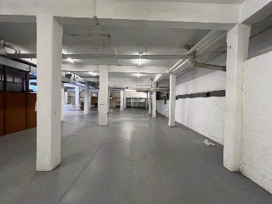 Foto Laboratorio in Via Bivongi 131, Roma Anagnina di 400 m² con 1 locali