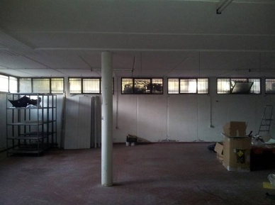 Foto Magazzino a Calenzano di 108 m² con 1 locali in affitto