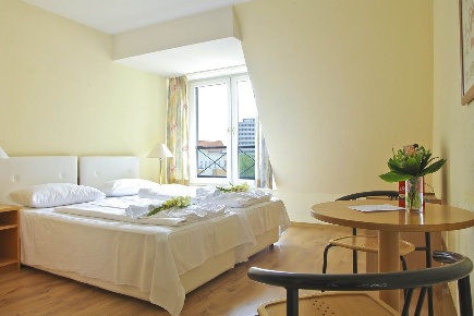 Foto Hotel a Montecatini-Terme di 1800 m² in vendita