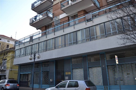 Foto Ufficio a Cossato Centro di 110 m² con 4 locali in vendita