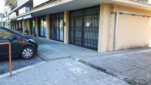 Foto Negozio a Latina Piccarello di 90 m² in vendita