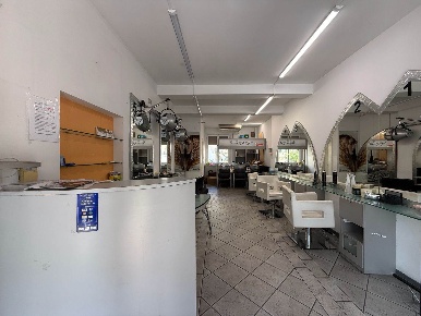 Foto Attività commerciale in Via Ferdinando Paoletti, Firenze di 33 m²