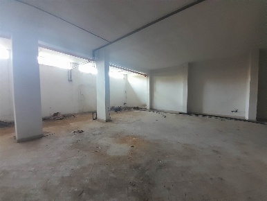 Foto Magazzino a Bagheria Centro di 270 m² con 1 locali in vendita