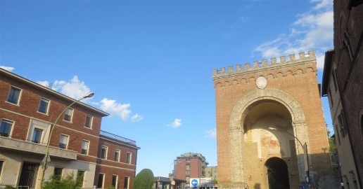Foto Negozio a Siena Scacciapensieri di 35 m² con 1 locali in vendita