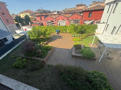 Foto Ufficio a Piacenza Via Colombo di 80 m² con 3 locali in affitto