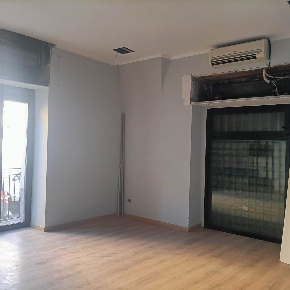 Foto Negozio in Via Principe Nicola, Catania Guardia - Li Cuti di 35 m²
