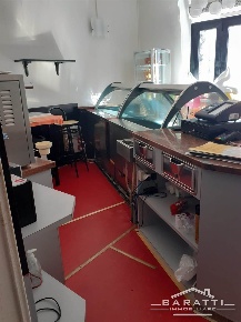 Foto Attività commerciale a Ostiglia Centro di 60 m² con 2 locali