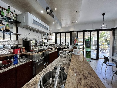Foto Bar a Rimini di 76 m² con 3 locali in vendita