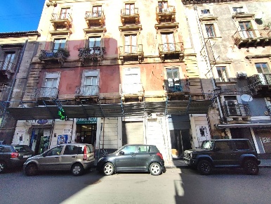 Foto Locale commerciale in Via Garibaldi 70, Catania Centro Storico
