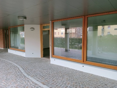 Foto Ufficio in Via Daste e Spalenga 45, Bergamo di 58 m² con 2 locali