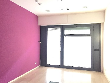 Foto Negozio a Firenze Coverciano di 40 m² con 2 locali in vendita