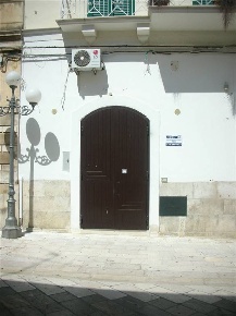 Foto Locale commerciale in CORSO SAN SABINO 23, Canosa di Puglia Centro
