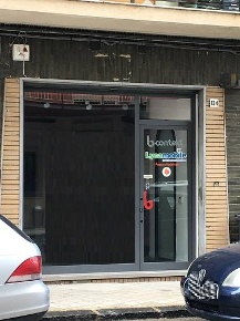 Foto Negozio in Viale Trieste 134, Caltanissetta Centro di 110 m²