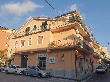 Foto Locale commerciale in Via Settembrini 3, Bellizzi Centro di 50 m²