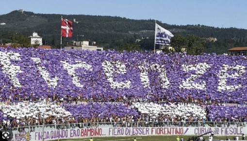 Foto Attività commerciale a Firenze Campo di Marte di 100 m² con 2 locali