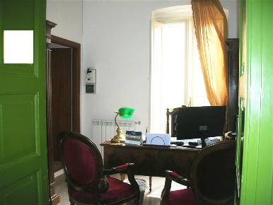 Foto Ufficio in VIA GIANNONE 1, Canosa di Puglia Centro di 85 m² in affitto