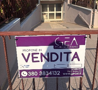 Foto Magazzino a Chiaravalle Centrale Centro di 71 m² in vendita