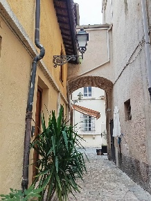 Foto Ufficio a Terni Centro Storico di 80 m² con 3 locali in affitto