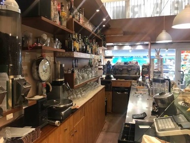 Foto Bar in espinasse  1, Milano Certosa di 50 m² con 2 locali in vendita