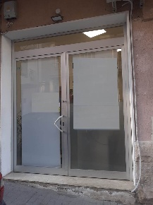 Foto Locale commerciale a Ragusa Centro di 30 m² con 1 locali in affitto