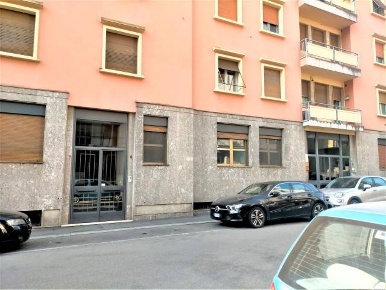 Foto Ufficio in BORGO  SALNITARARA  6-8, Parma Centro Storico di 146 m²