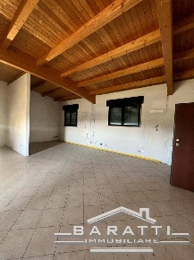 Foto Ufficio a Luzzara di 130 m² con 6 locali in vendita