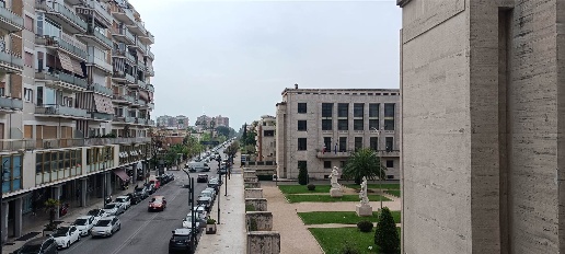 Foto Ufficio a Latina Centro Storico di 20 m² con 1 locali in affitto