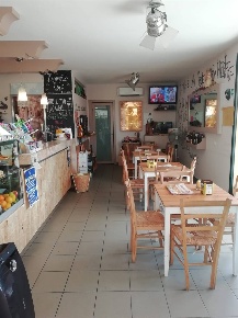 Foto Bar a Montignoso Capanne, Prato di 60 m² in vendita