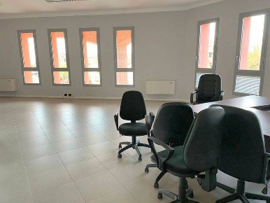 Foto Ufficio a Fiorano Modenese Fiorano di 85 m² con 3 locali in affitto