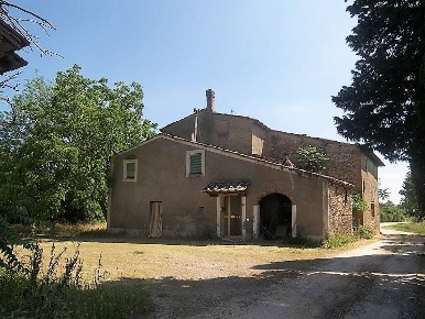 Foto Cessione attività a Colle di Val d'Elsa Colle Bassa, Via Gramsci