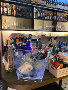 Foto Bar in Piazza Arduino 5 Milano 5, Milano Monte Rosa - Lotto di 65 m²